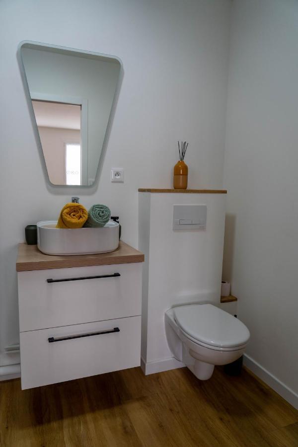Lempdes Casa Ragazzi - Meuble De Tourisme Classe 2 Etoiles - Refait A Neuf - Calme - Parking Gratuit A Proximite מראה חיצוני תמונה