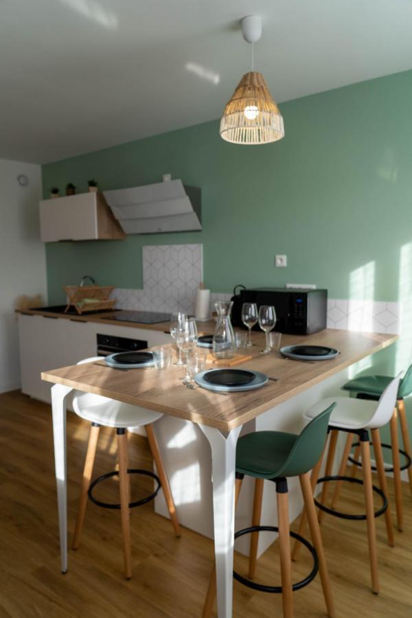 Lempdes Casa Ragazzi - Meuble De Tourisme Classe 2 Etoiles - Refait A Neuf - Calme - Parking Gratuit A Proximite מראה חיצוני תמונה